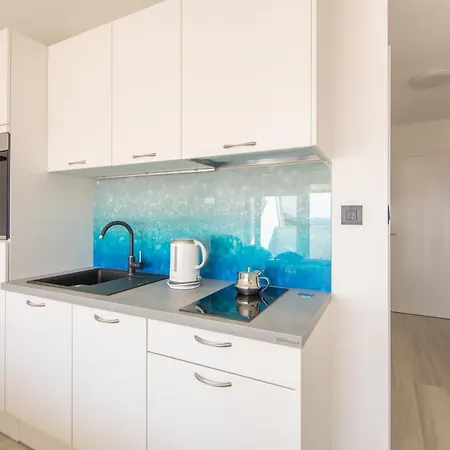 Nona Draga アパート *